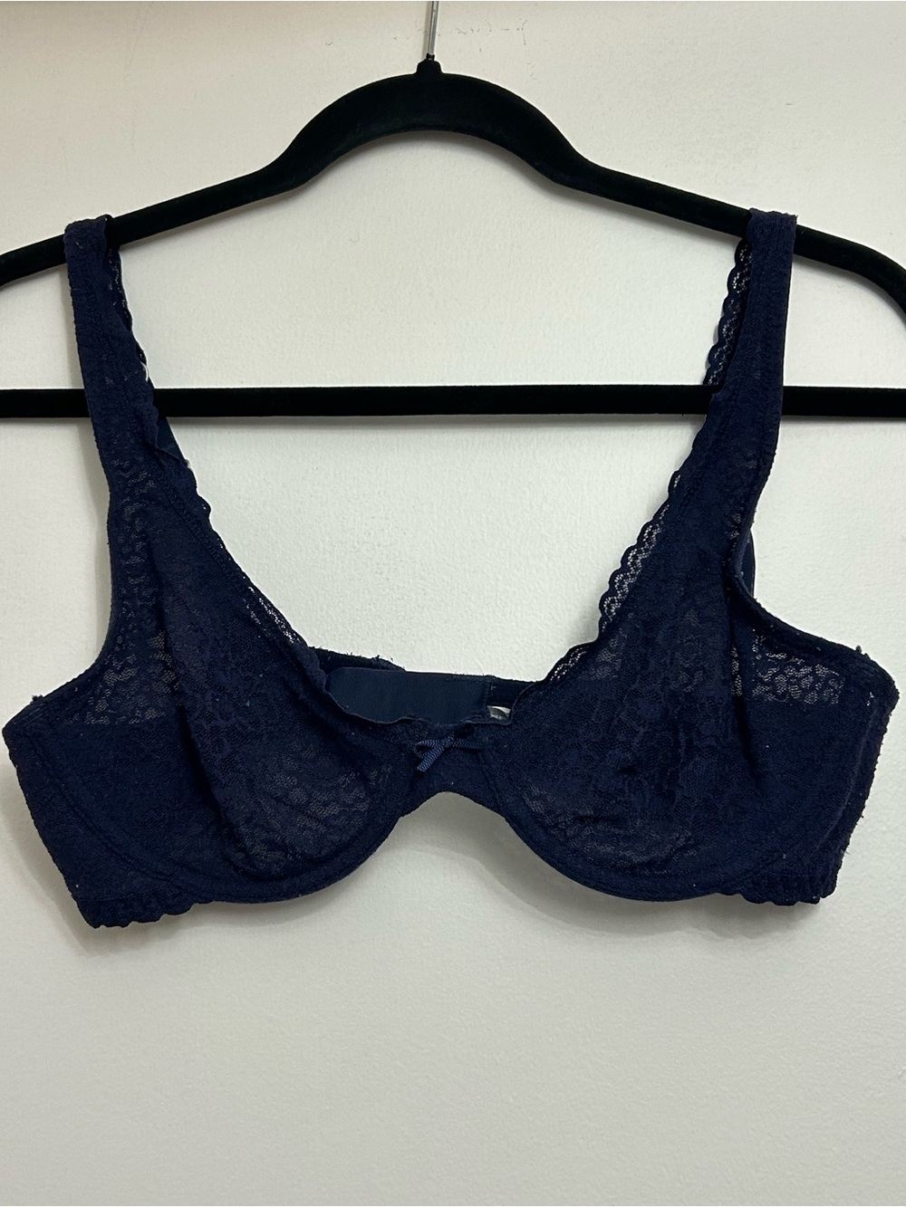 Aerie Lace Underwire Bra in Navy